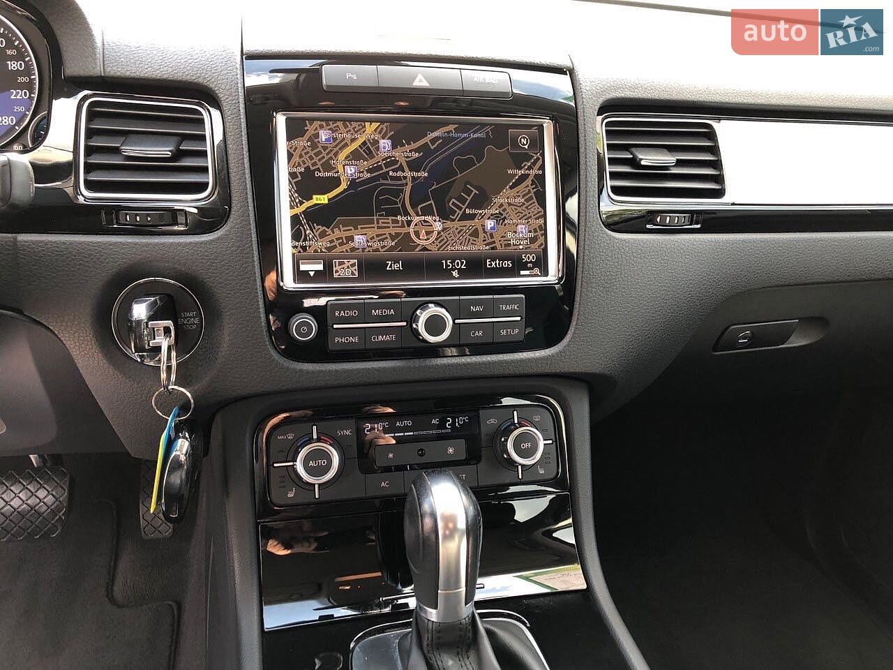 Volkswagen Touareg 2011 VIN WVGZZZ7PZCD024486 фото оголошення 7 з 12