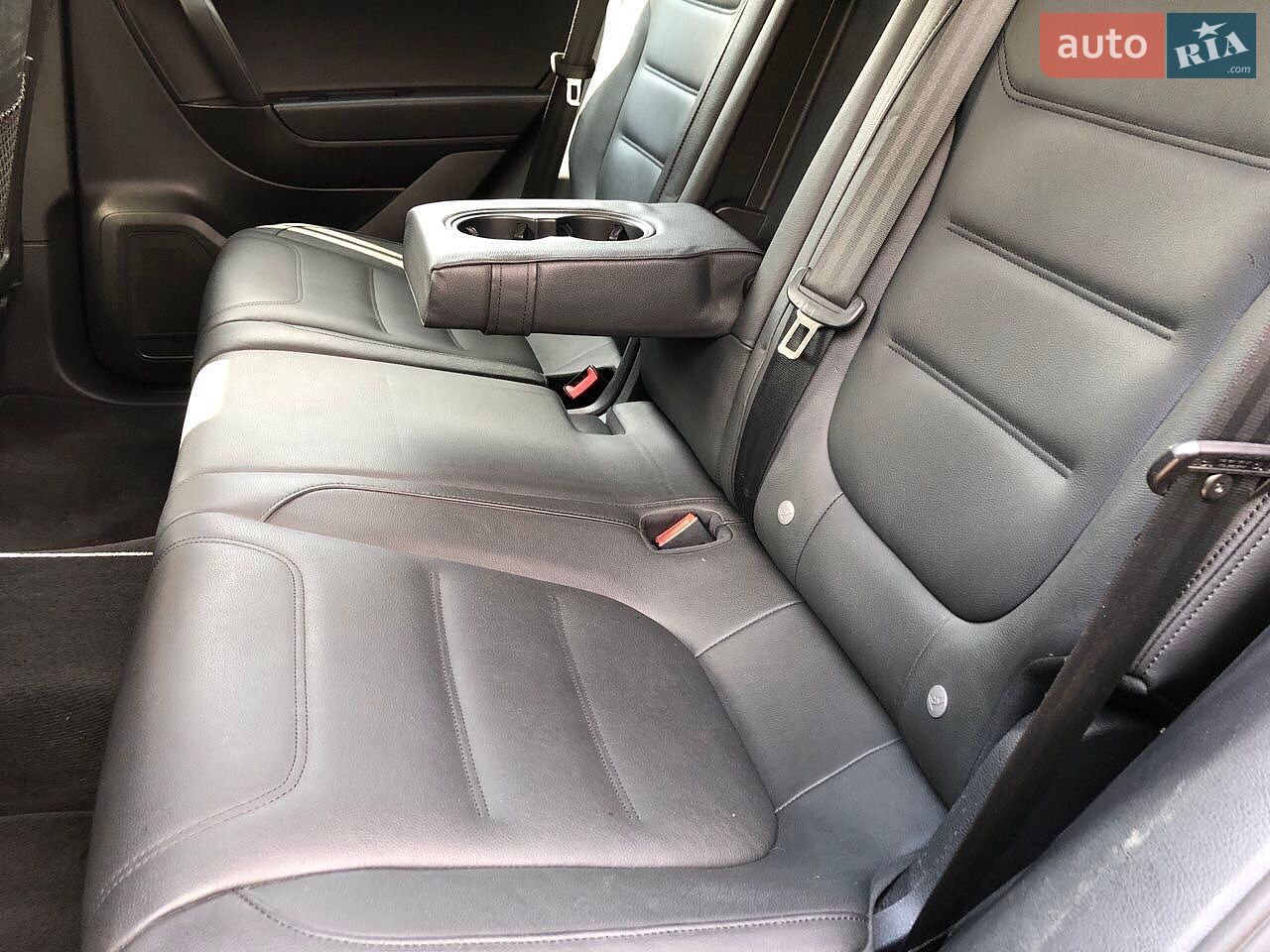 Volkswagen Touareg 2011 VIN WVGZZZ7PZCD024486 фото оголошення 9 з 12