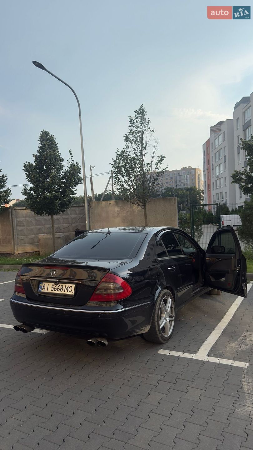 Mercedes-Benz E-Class 2004 VIN WDB2110261A678532 фото оголошення 3 з 13