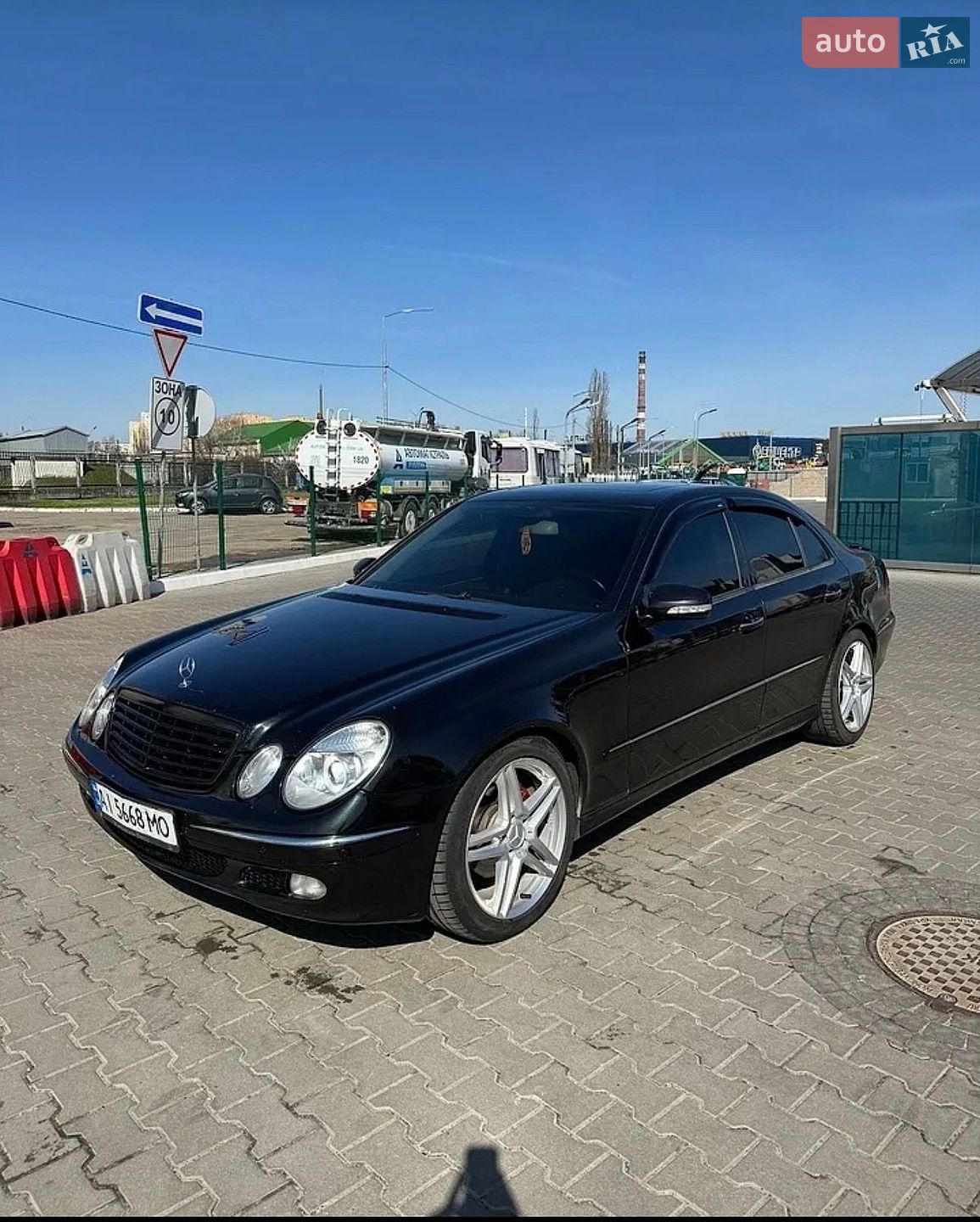 Mercedes-Benz E-Class 2004 VIN WDB2110261A678532 фото оголошення 9 з 13