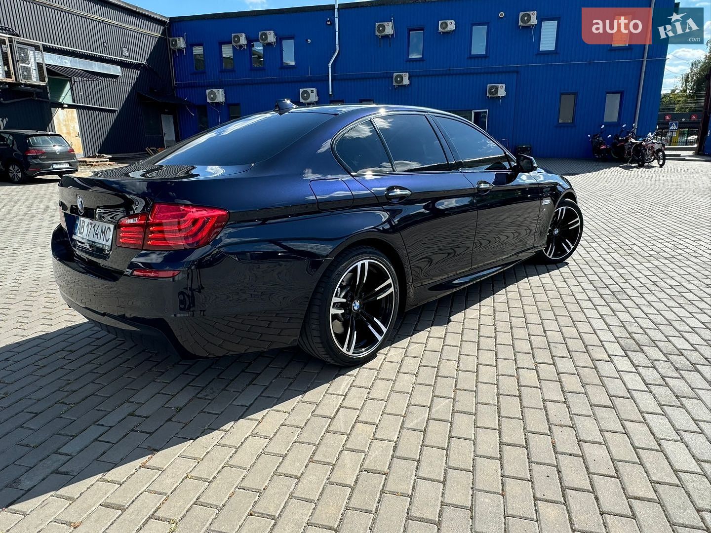 BMW 5 Series 2013 VIN WBA5D31080D059619 фото оголошення 23 з 123
