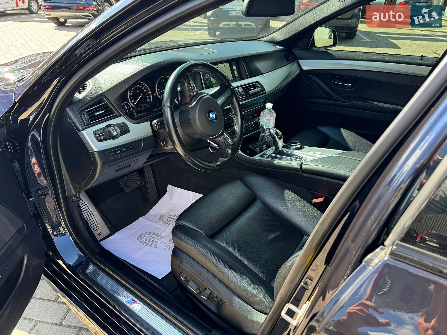 BMW 5 Series 2013 VIN WBA5D31080D059619 фото оголошення 34 з 123