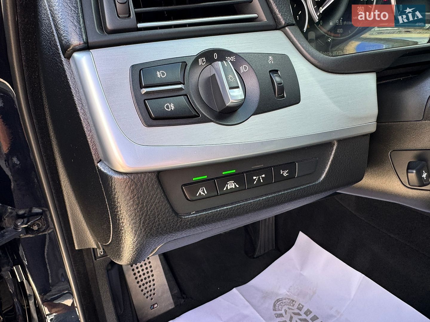 BMW 5 Series 2013 VIN WBA5D31080D059619 фото оголошення 37 з 123