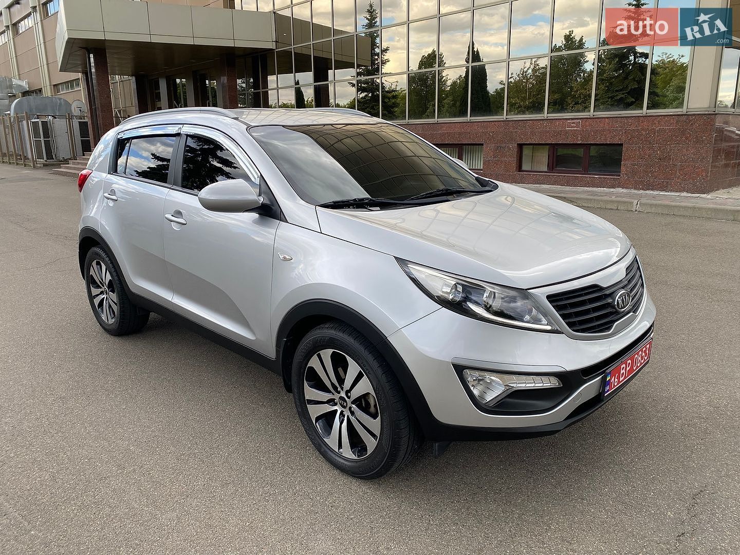 Kia Sportage 2012 VIN KNAPB813BCK375877 фото оголошення 3 з 60