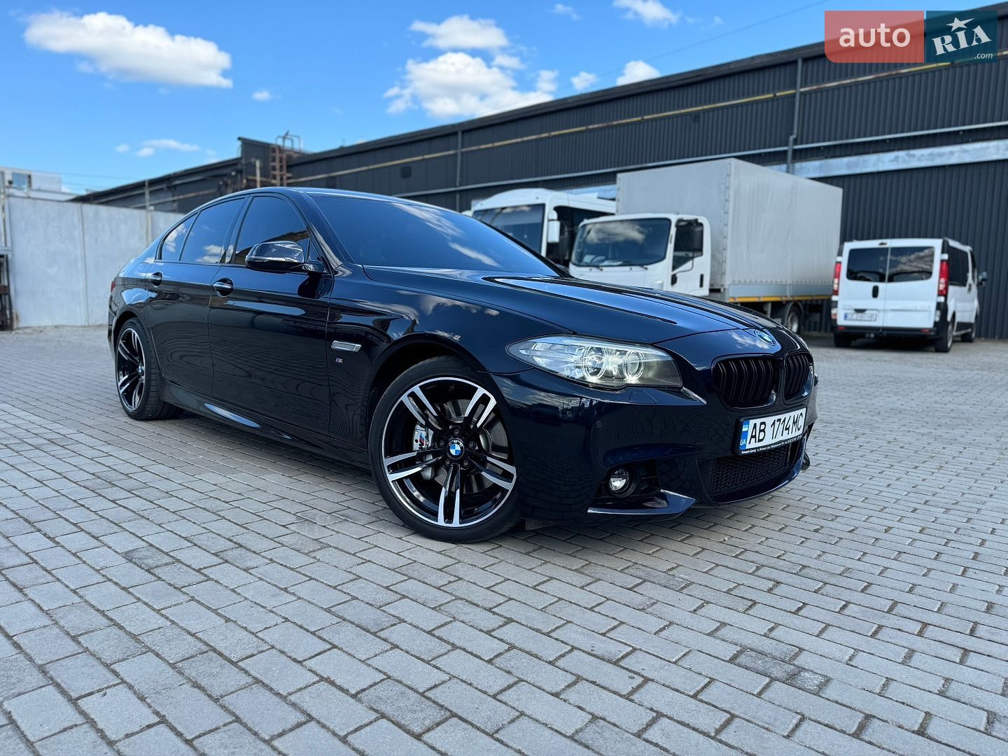BMW 5 Series 2013 VIN WBA5D31080D059619 фото оголошення 18 з 76