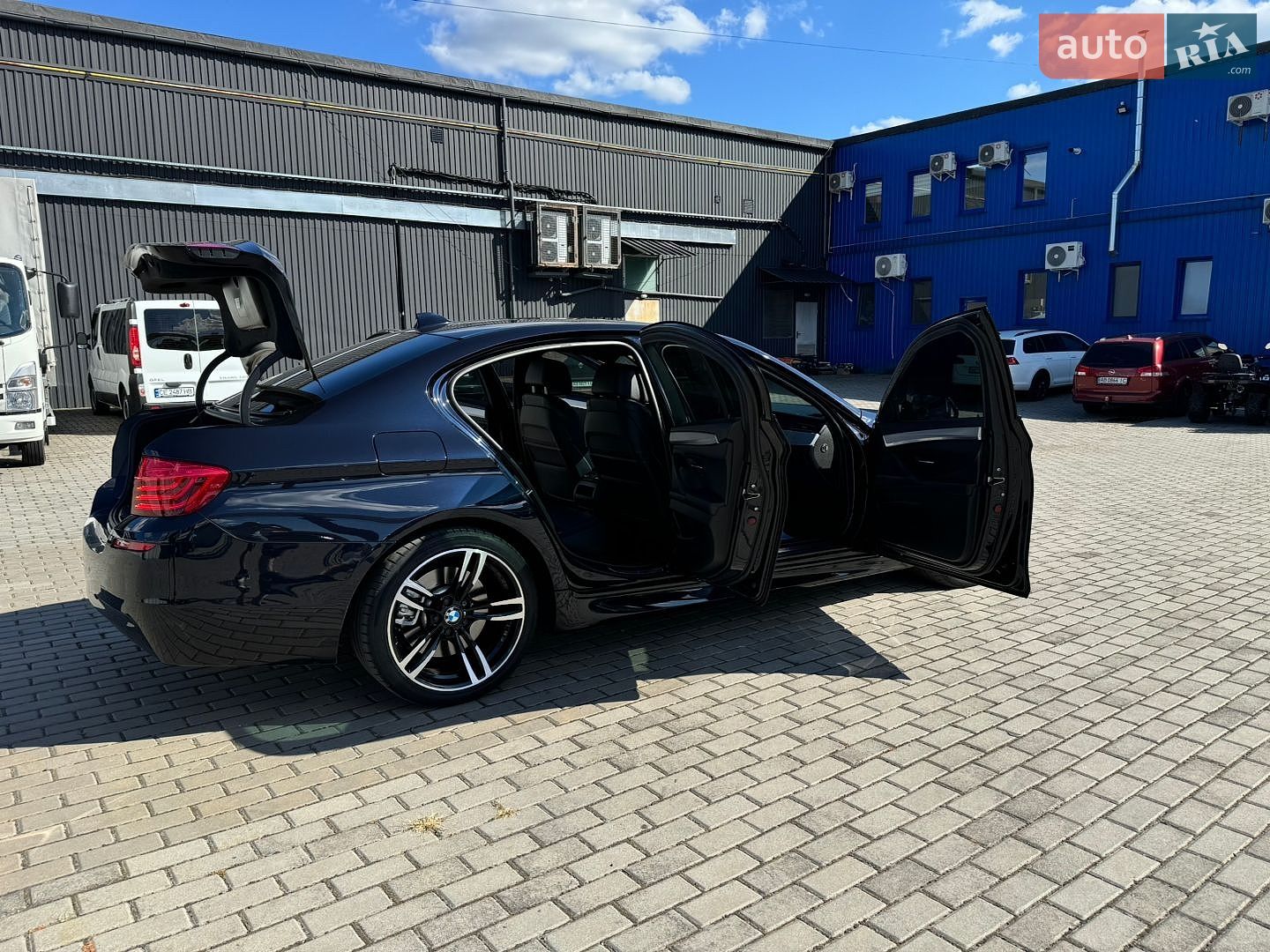 BMW 5 Series 2013 VIN WBA5D31080D059619 фото оголошення 71 з 123