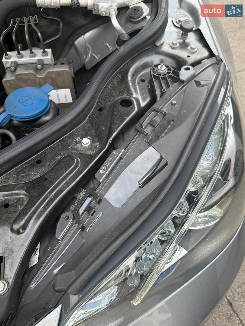 Mercedes-Benz E-Class 2014 VIN WDDHF0AB4FB137219 фото оголошення 29 з 64