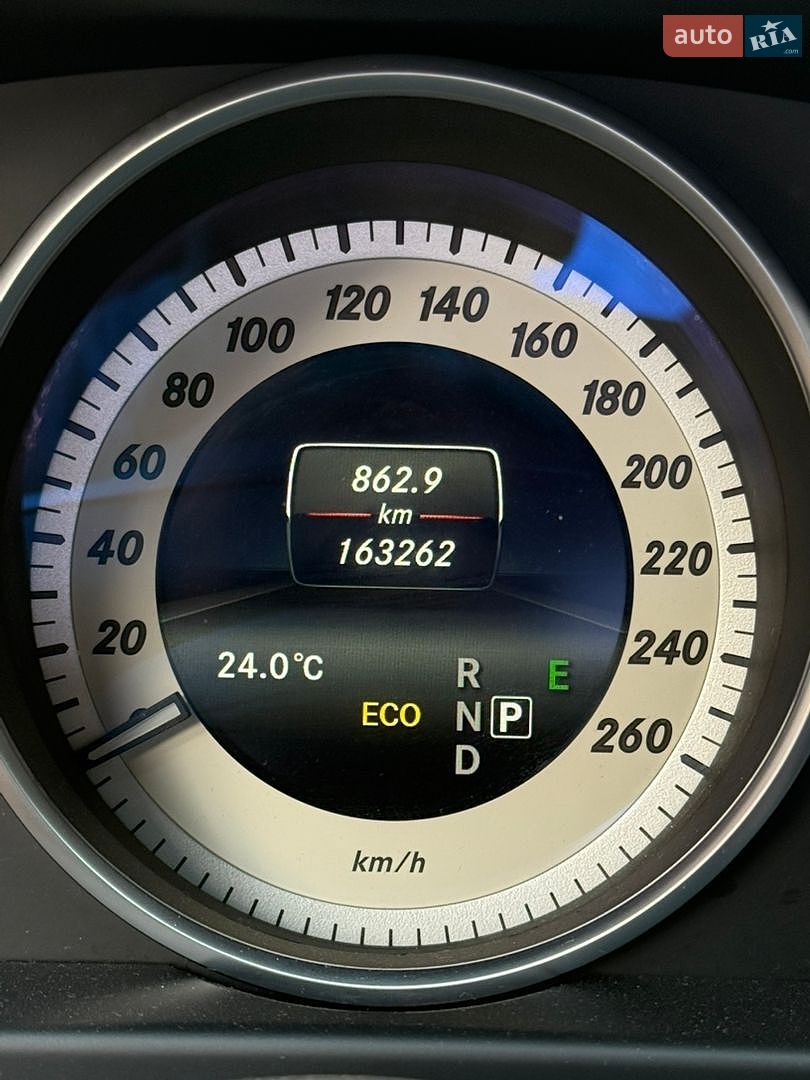 Mercedes-Benz E-Class 2014 VIN WDDHF0AB4FB137219 фото оголошення 37 з 64