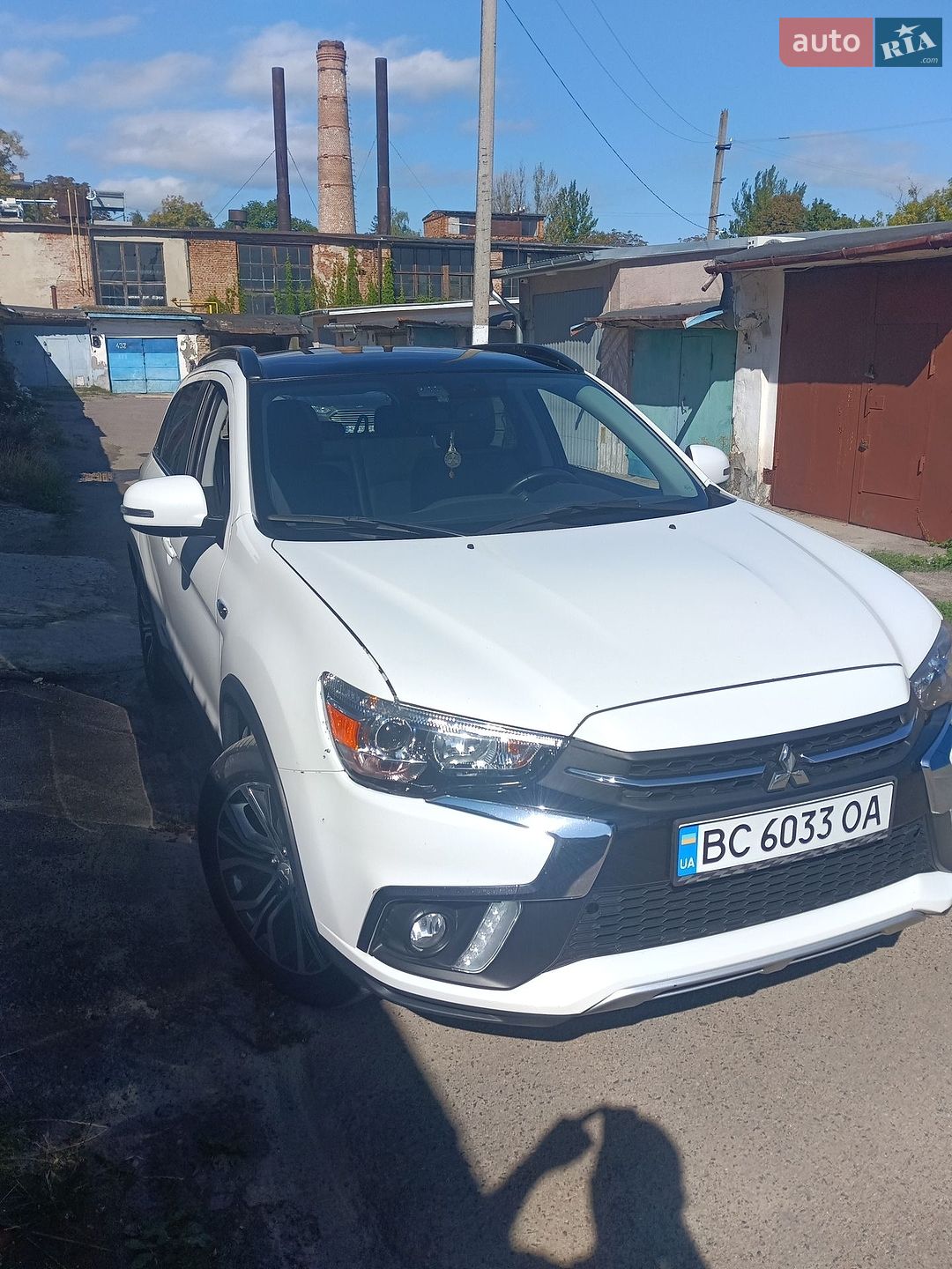 Mitsubishi Outlander Sport 2018 VIN JA4AR4AWXJU010009 фото оголошення 3 з 19