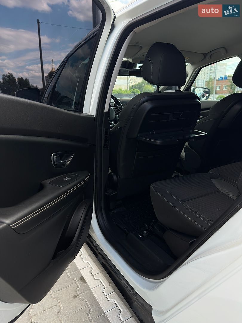 Renault Grand Scenic 2017 VIN VF1RFA00158589918 фото оголошення 11 з 16