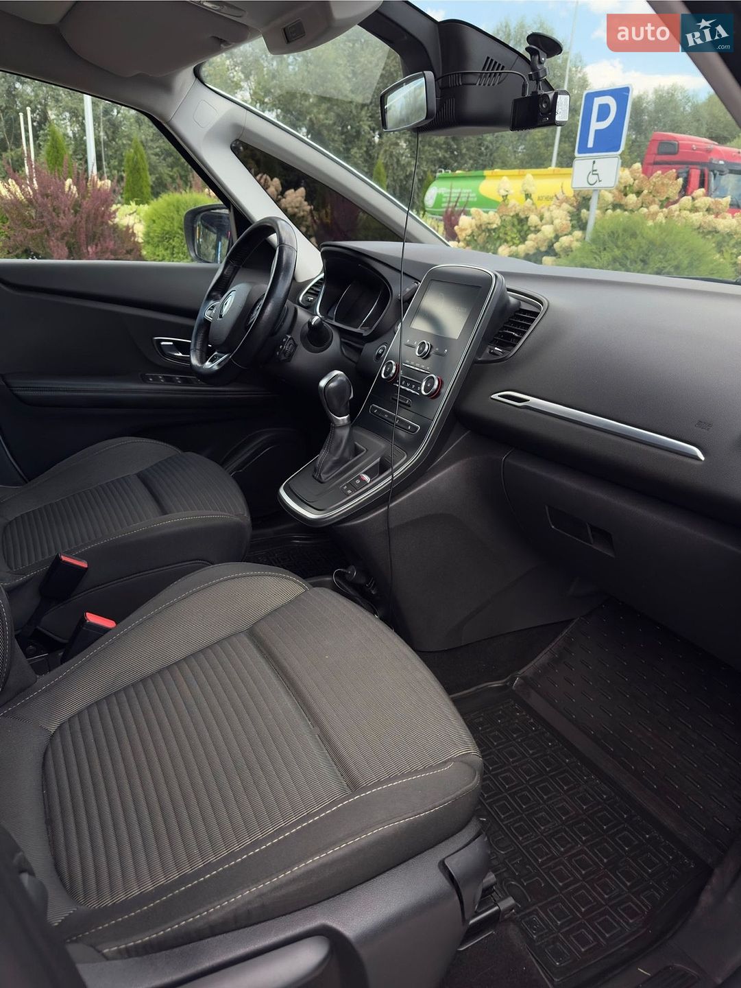 Renault Grand Scenic 2017 VIN VF1RFA00158589918 фото оголошення 9 з 16
