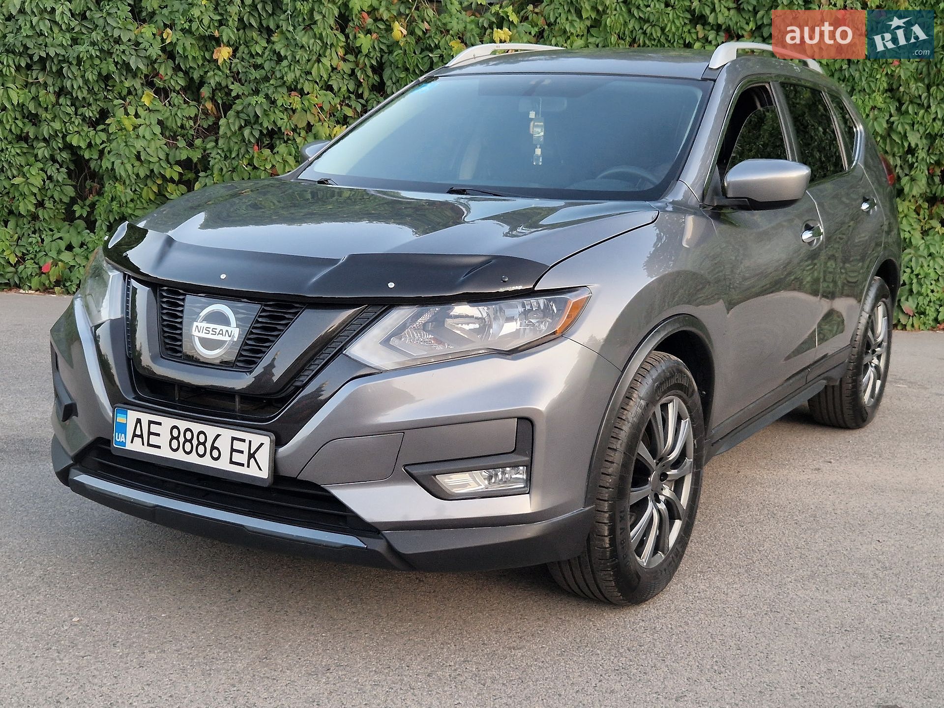 Nissan Rogue 2018 VIN KNMAT2MT7JP560599 фото оголошення 8 з 12
