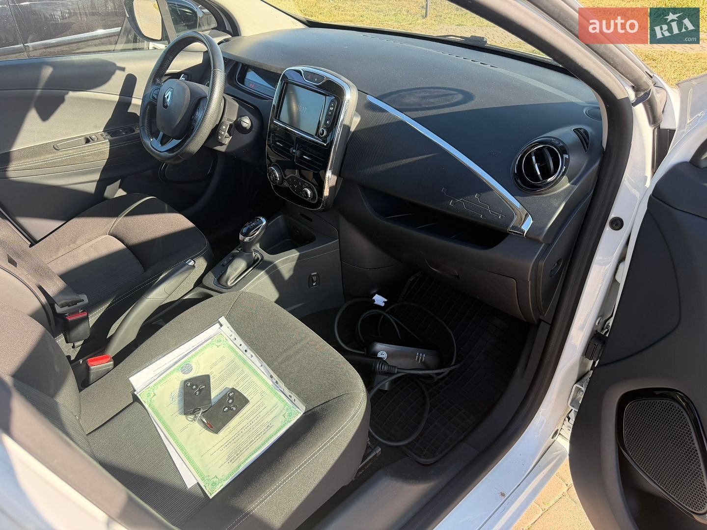 Renault Zoe 2018 VIN VF1AG000061185894 фото оголошення 5 з 10