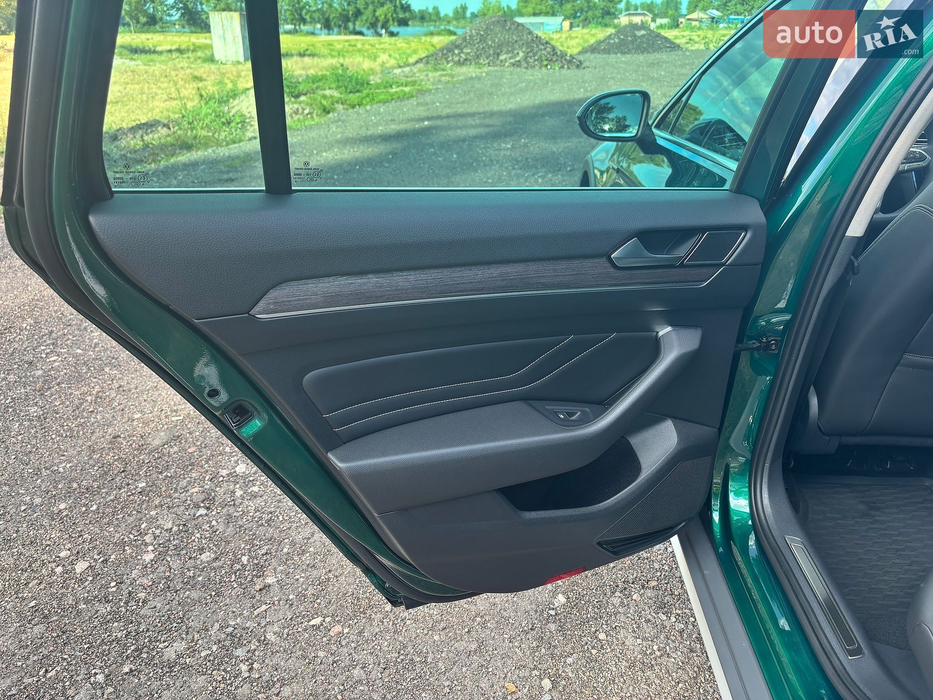 Volkswagen Passat Alltrack 2020 VIN WVWZZZ3CZLE142559 фото оголошення 13 з 37