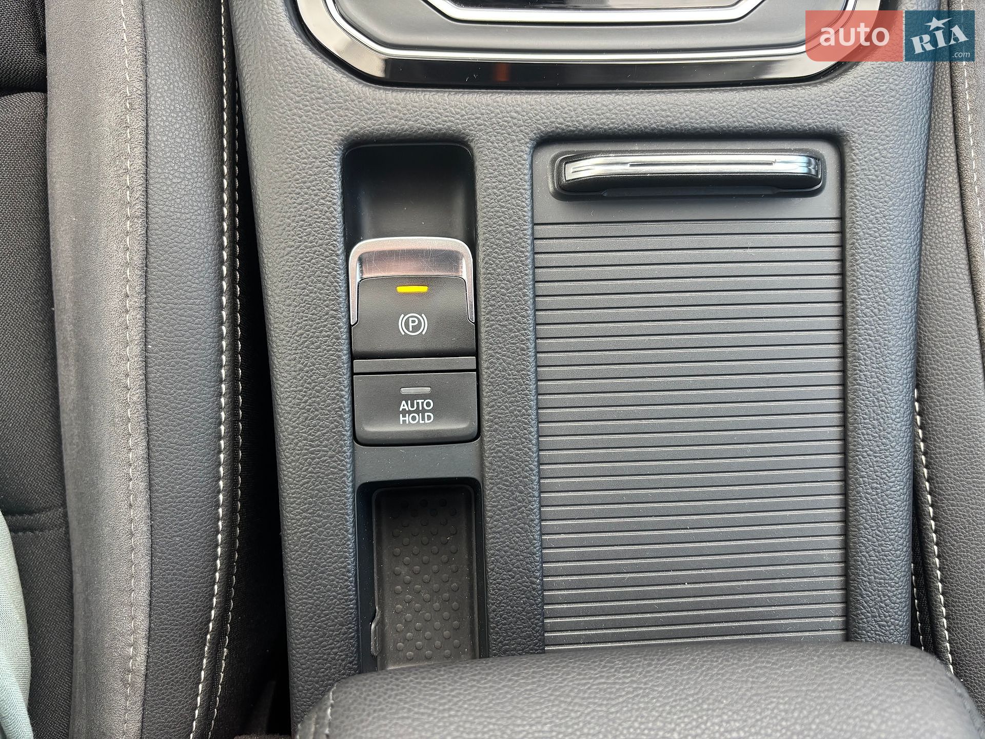 Volkswagen Passat Alltrack 2020 VIN WVWZZZ3CZLE142559 фото оголошення 21 з 37