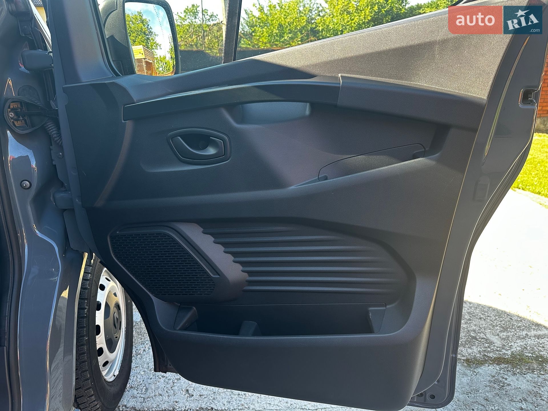 Renault Trafic 2023 VIN VF1FL000X70179013 фото оголошення 58 з 92