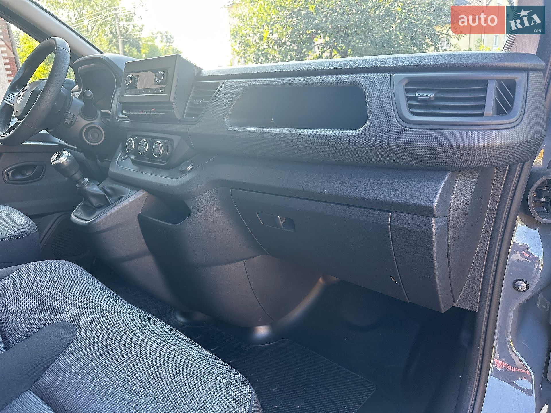 Renault Trafic 2023 VIN VF1FL000X70179013 фото оголошення 59 з 92