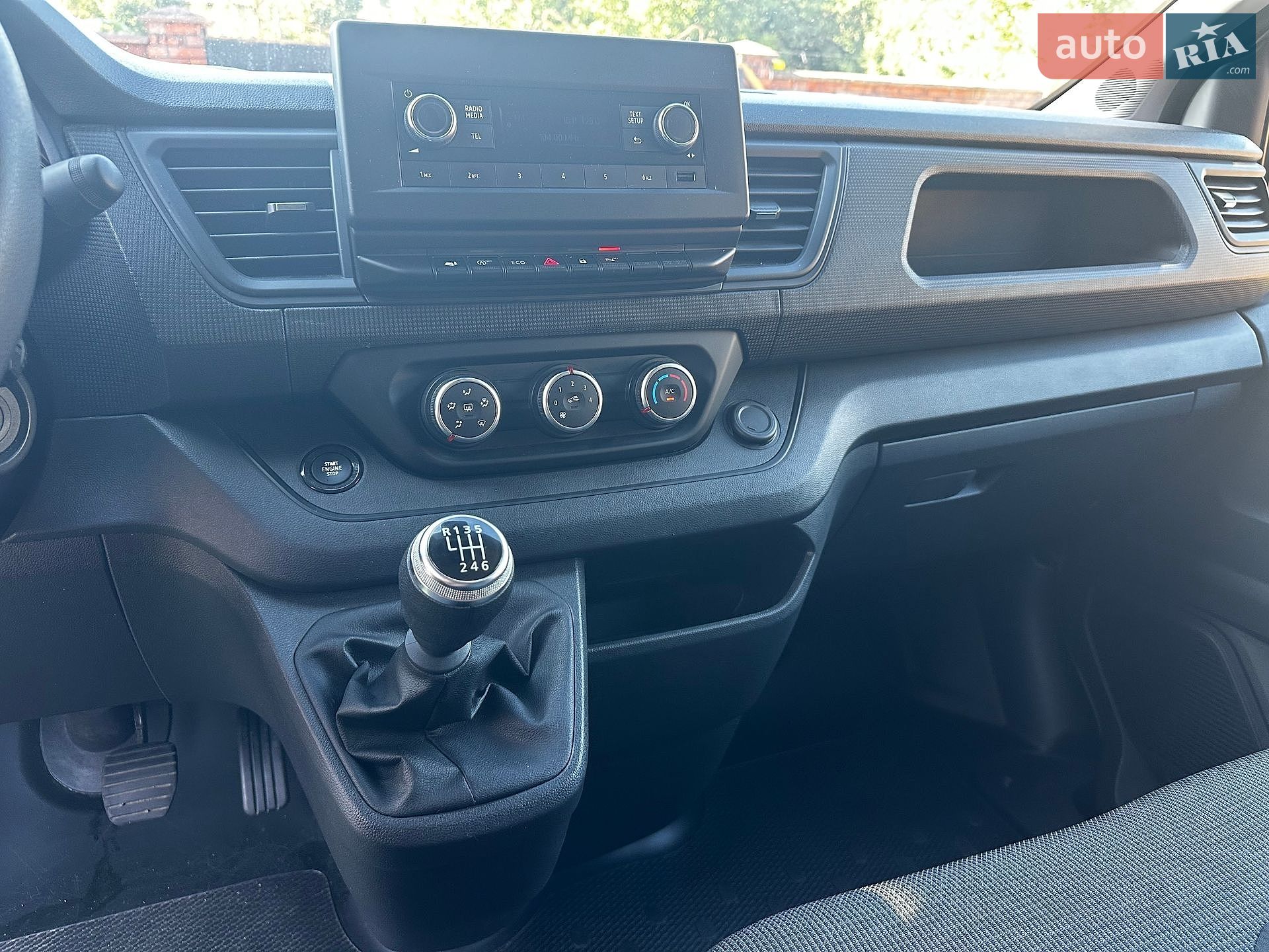 Renault Trafic 2023 VIN VF1FL000X70179013 фото оголошення 68 з 92