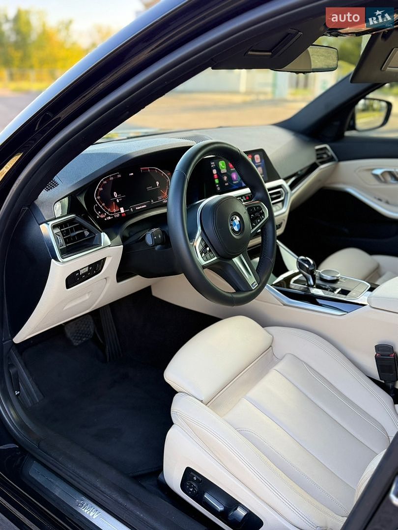 BMW 3 Series 2019 VIN WBA5R1C58KAK09506 фото оголошення 14 з 23