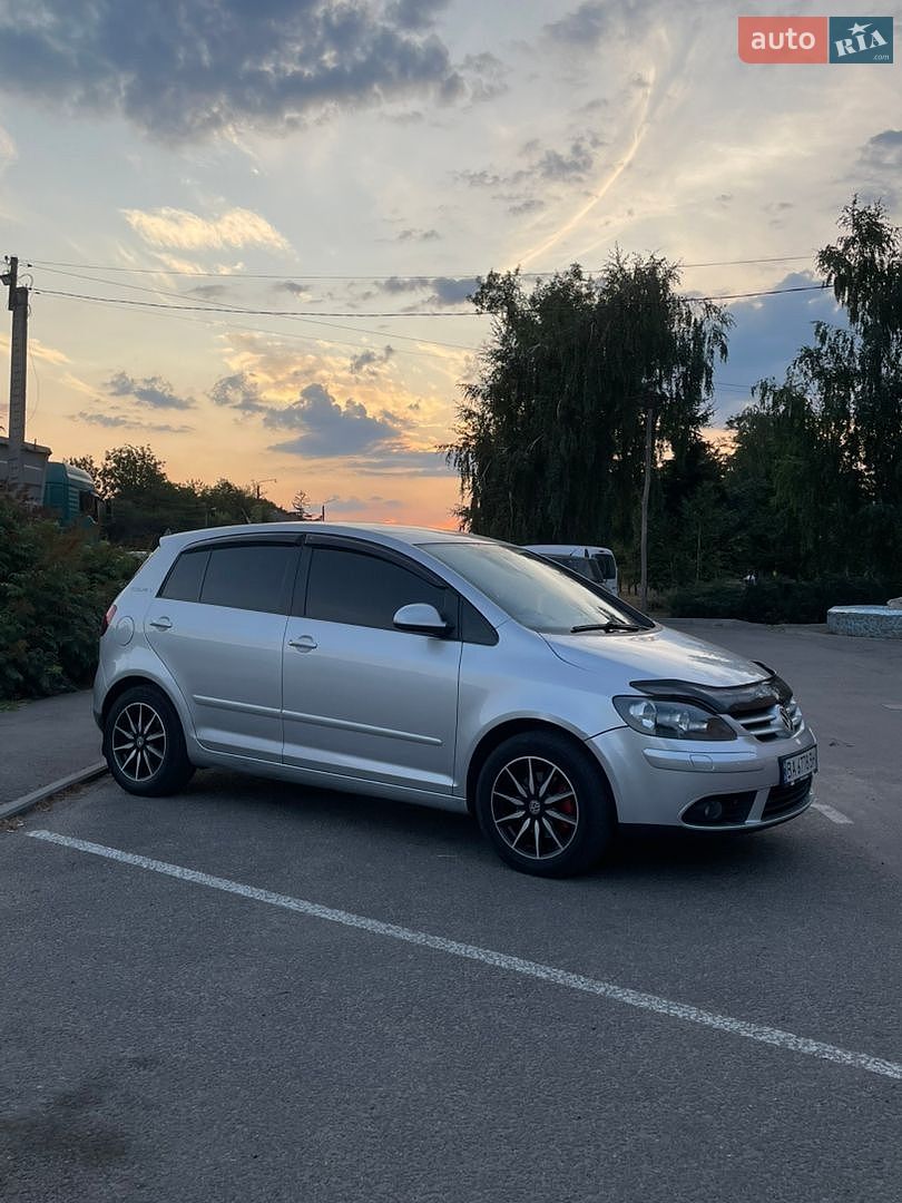 Volkswagen Golf Plus 2007 VIN WVWZZZ1KZ8W518061 фото оголошення 2 з 25