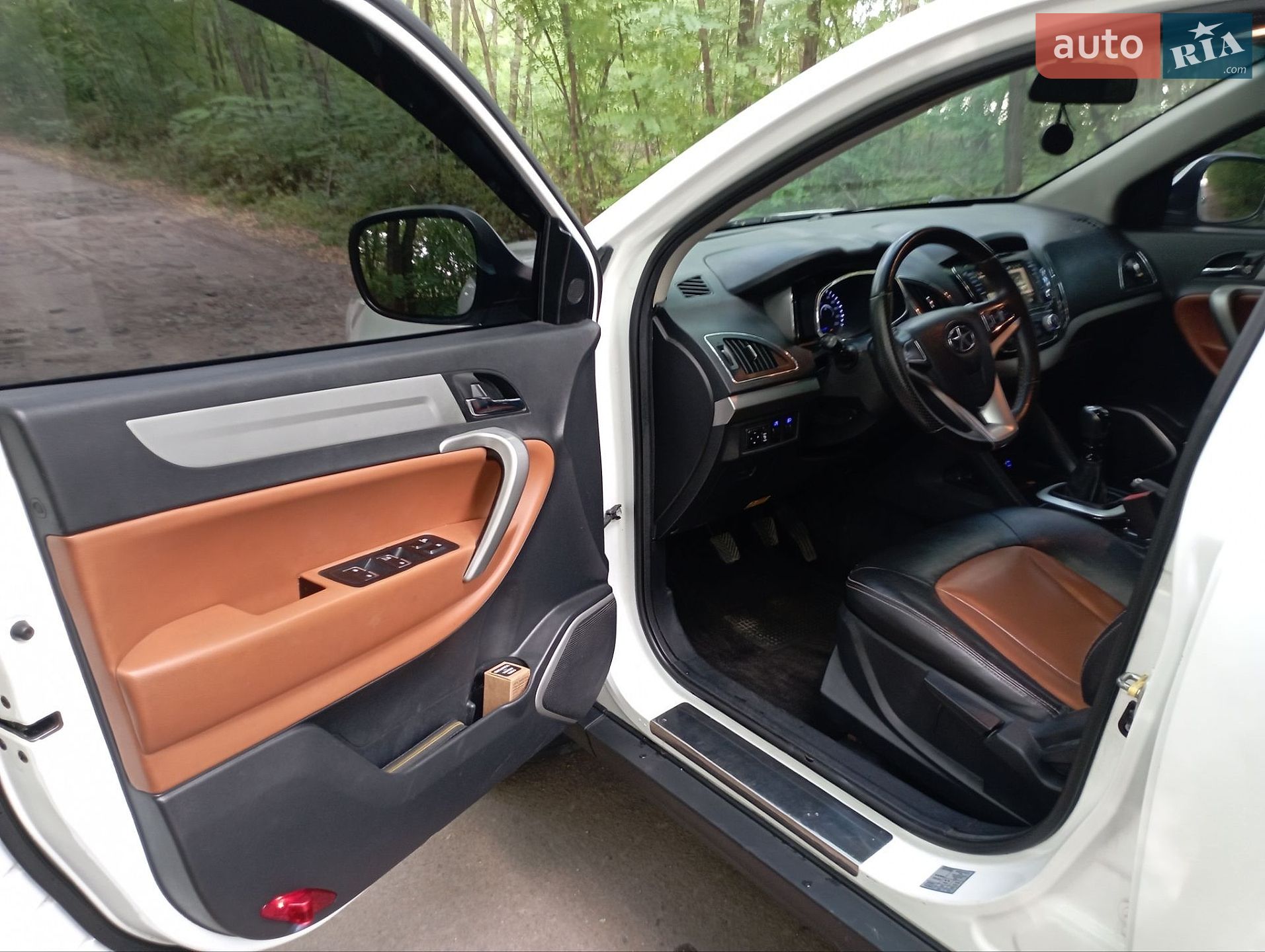JAC S5 2014 VIN LJ12EKS45F4700406 фото оголошення 9 з 38