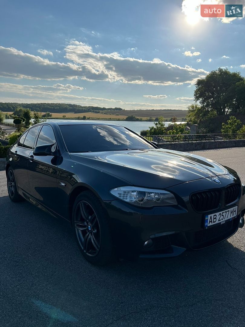 BMW 5 Series 2012 VIN WBAXA11080DX23018 фото оголошення 9 з 23