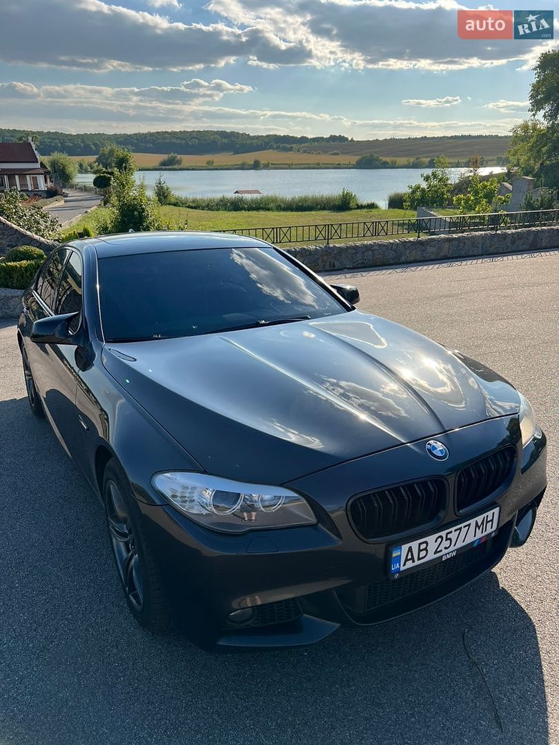 BMW 5 Series 2012 VIN WBAXA11080DX23018 фото оголошення 8 з 23