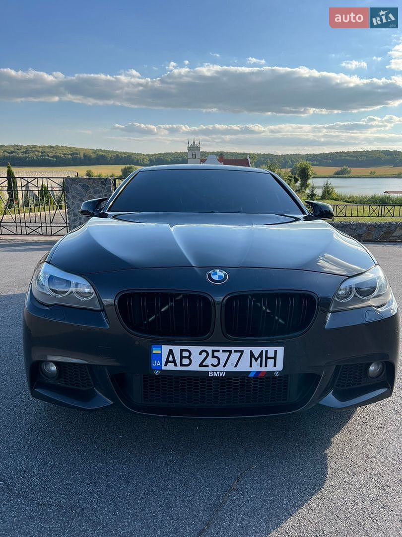 BMW 5 Series 2012 VIN WBAXA11080DX23018 фото оголошення 10 з 23