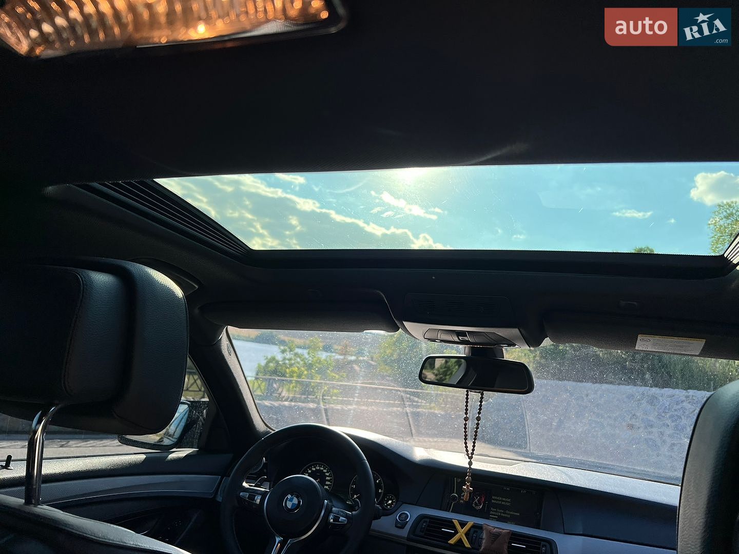 BMW 5 Series 2012 VIN WBAXA11080DX23018 фото оголошення 18 з 23