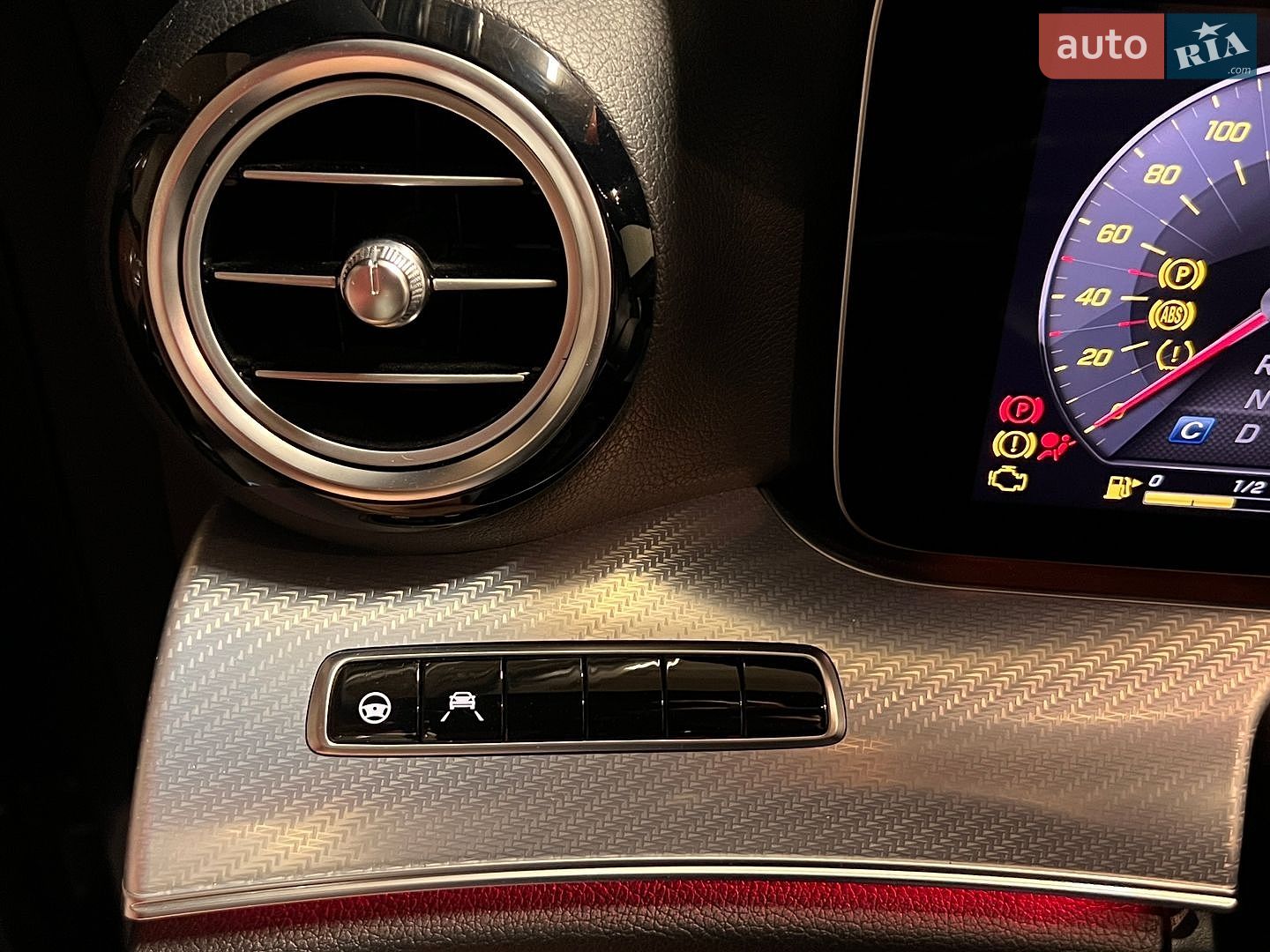 Mercedes-Benz E-Class 2019 VIN W1K2130041A803147 фото оголошення 36 з 42