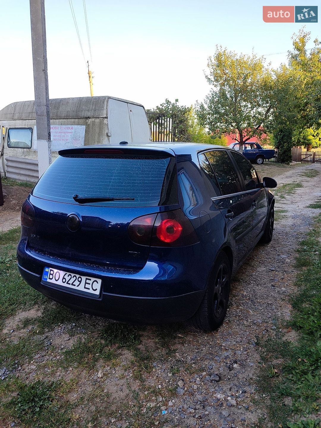 Volkswagen Golf 2004 VIN WVWZZZ1KZ5P040541 фото оголошення 3 з 11