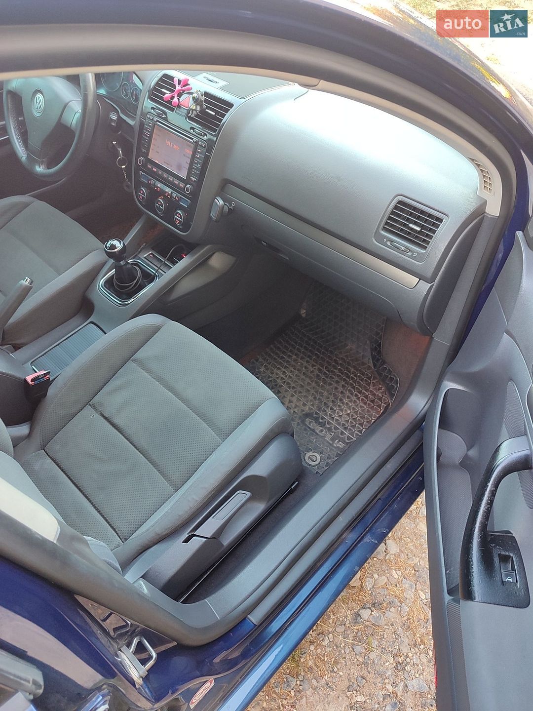 Volkswagen Golf 2004 VIN WVWZZZ1KZ5P040541 фото оголошення 8 з 11