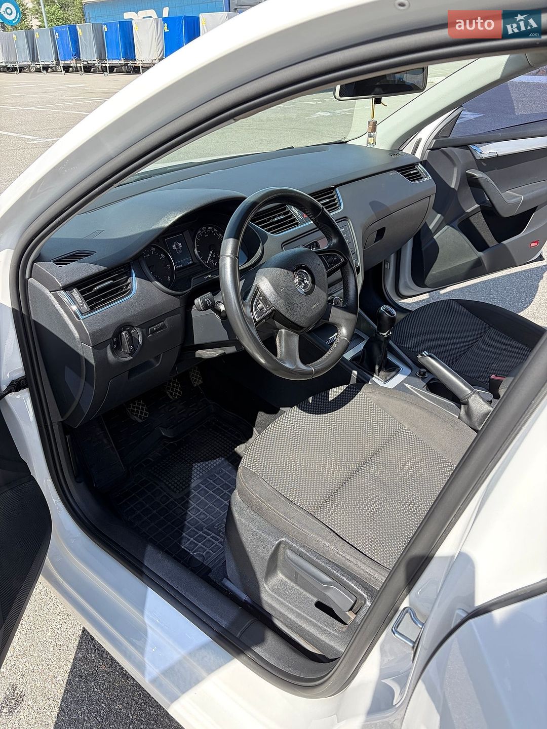 Skoda Octavia 2014 VIN TMBAC2NE8EB008743 фото оголошення 12 з 62