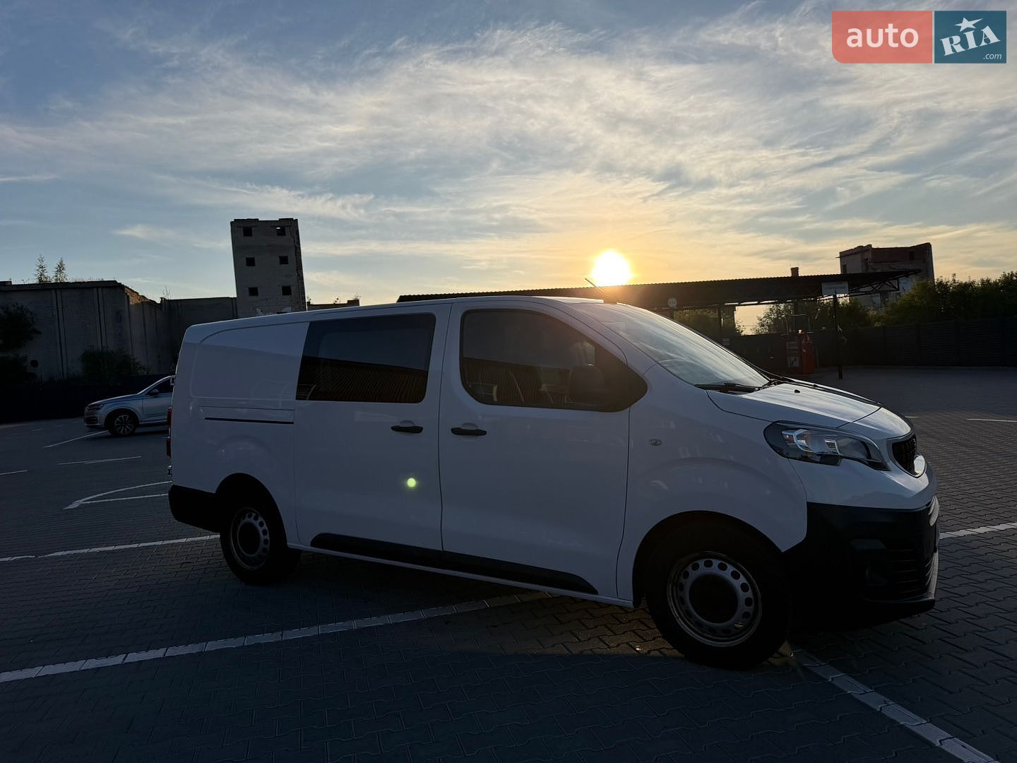 Peugeot Expert 2021 VIN VF3VFAHKKM7842131 фото оголошення 11 з 40