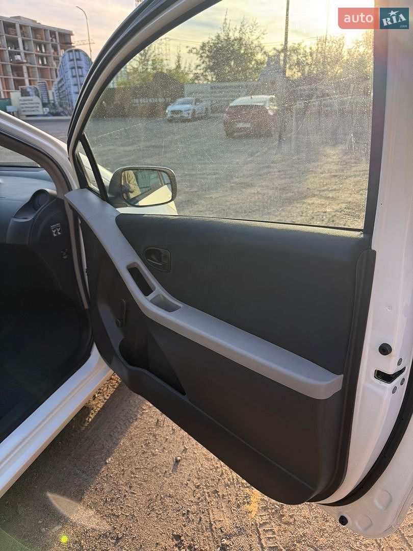 Toyota Yaris 2008 VIN VNKJC92340A171245 фото оголошення 33 з 41