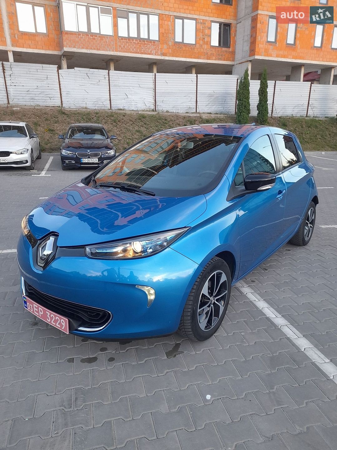 Renault Zoe 2018 VIN VF1AGVYF059753658 фото оголошення 2 з 28