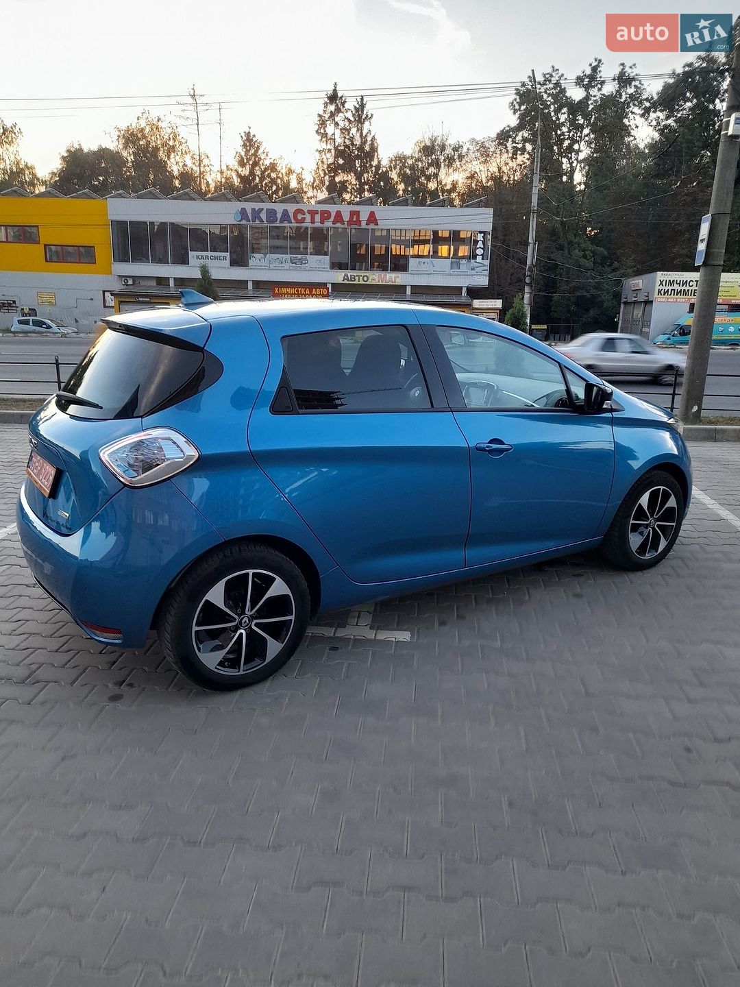 Renault Zoe 2018 VIN VF1AGVYF059753658 фото оголошення 3 з 28