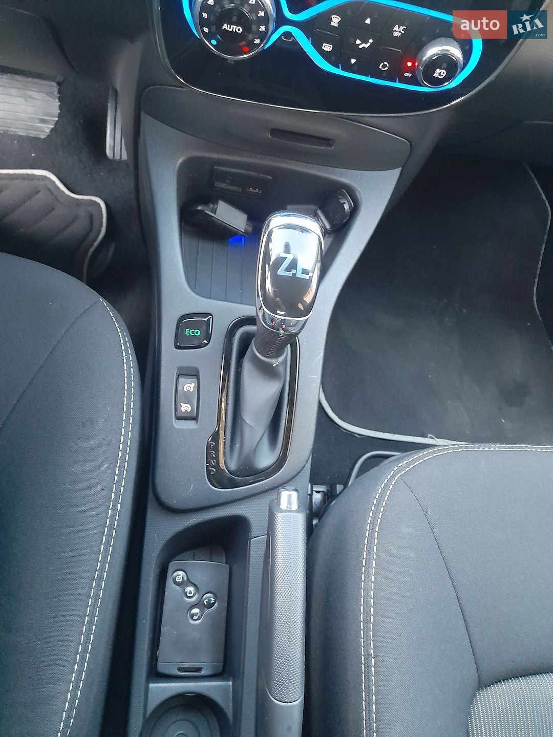 Renault Zoe 2018 VIN VF1AGVYF059753658 фото оголошення 19 з 28