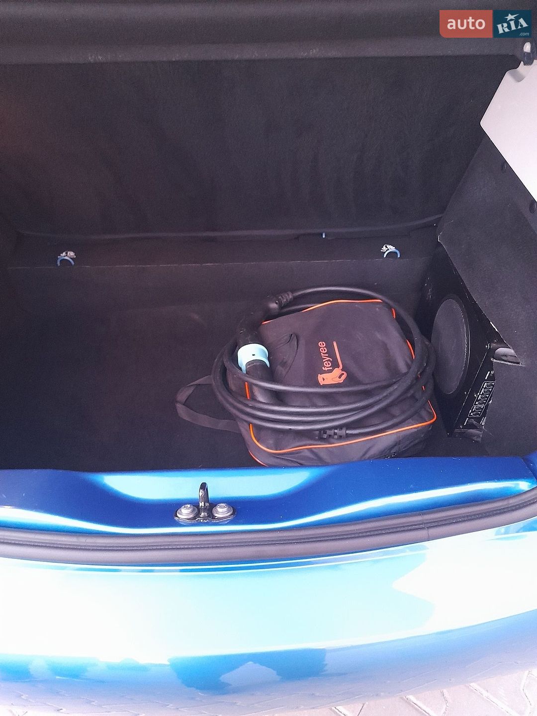Renault Zoe 2018 VIN VF1AGVYF059753658 фото оголошення 18 з 28
