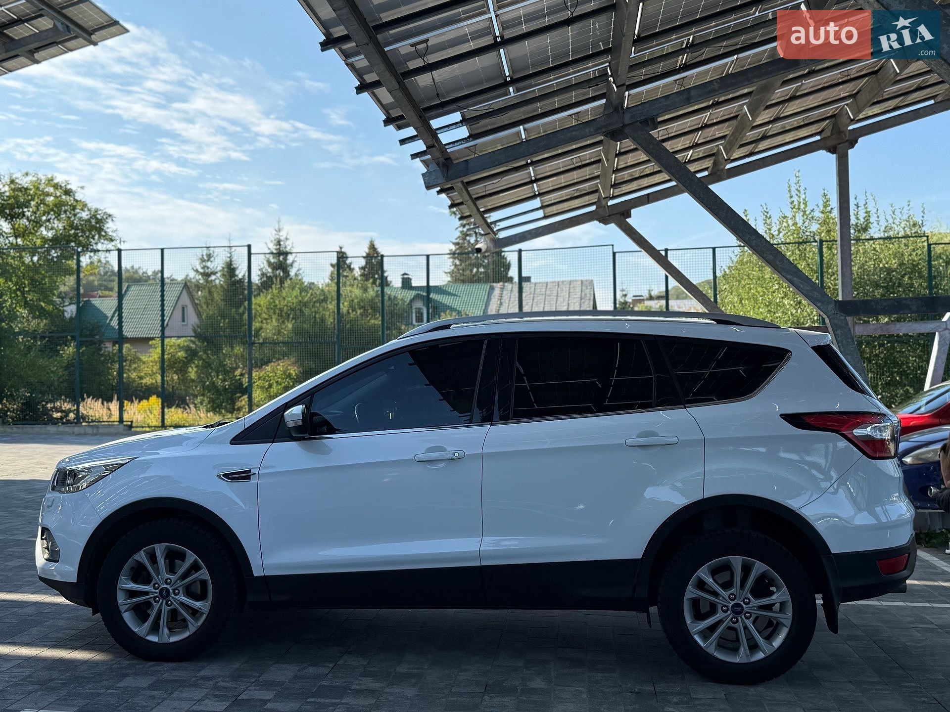 Ford Kuga 2019 VIN WF0AXXWPMAKJ60115 фото оголошення 40 з 80