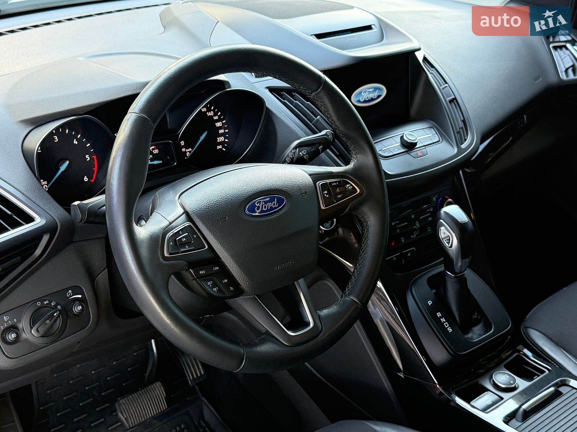 Ford Kuga 2019 VIN WF0AXXWPMAKJ60115 фото оголошення 53 з 80