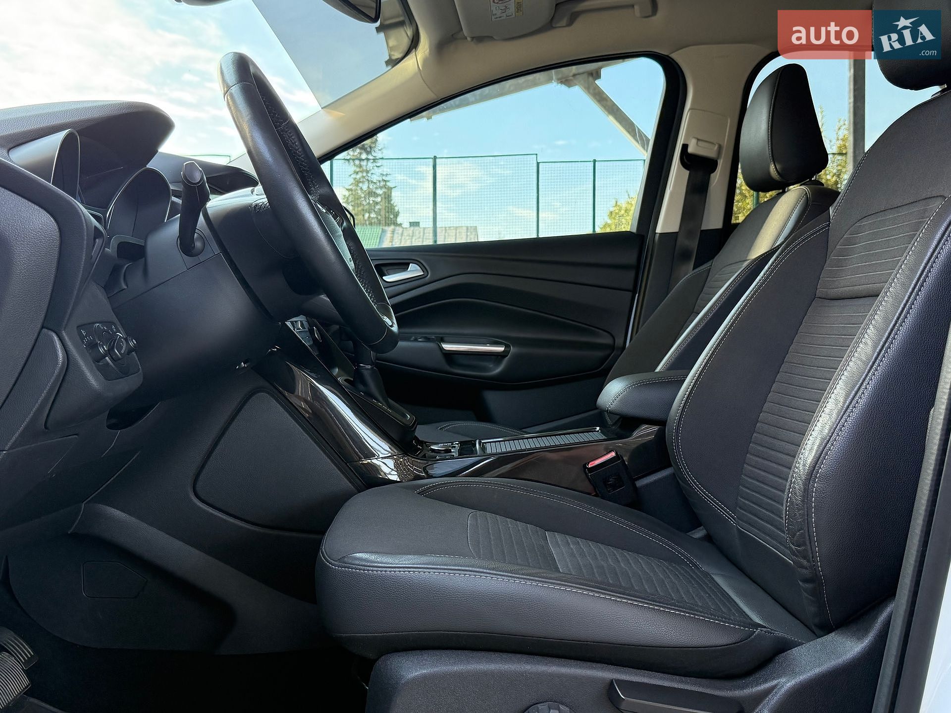 Ford Kuga 2019 VIN WF0AXXWPMAKJ60115 фото оголошення 54 з 80