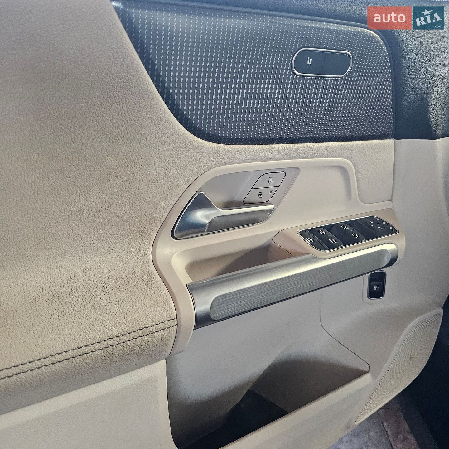 Mercedes-Benz EQB 2022 VIN W1N9M0KB0NN007611 фото оголошення 12 з 34