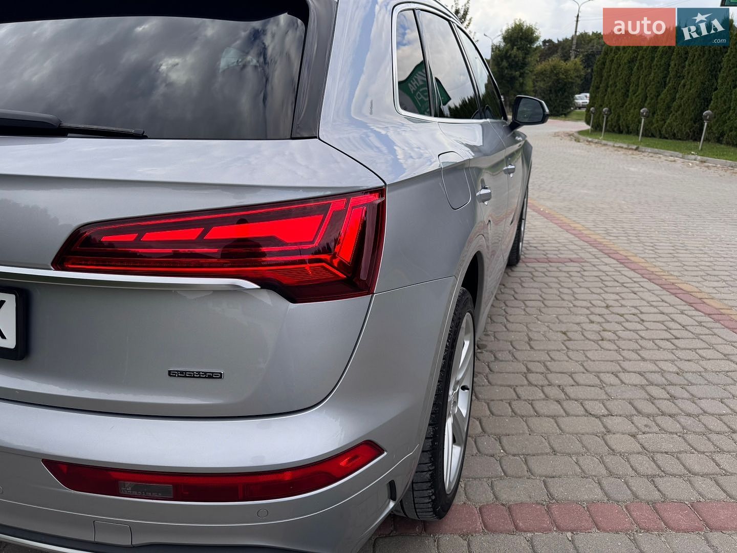 Audi Q5 2021 VIN WA1AAAFY0M2002243 фото оголошення 10 з 30