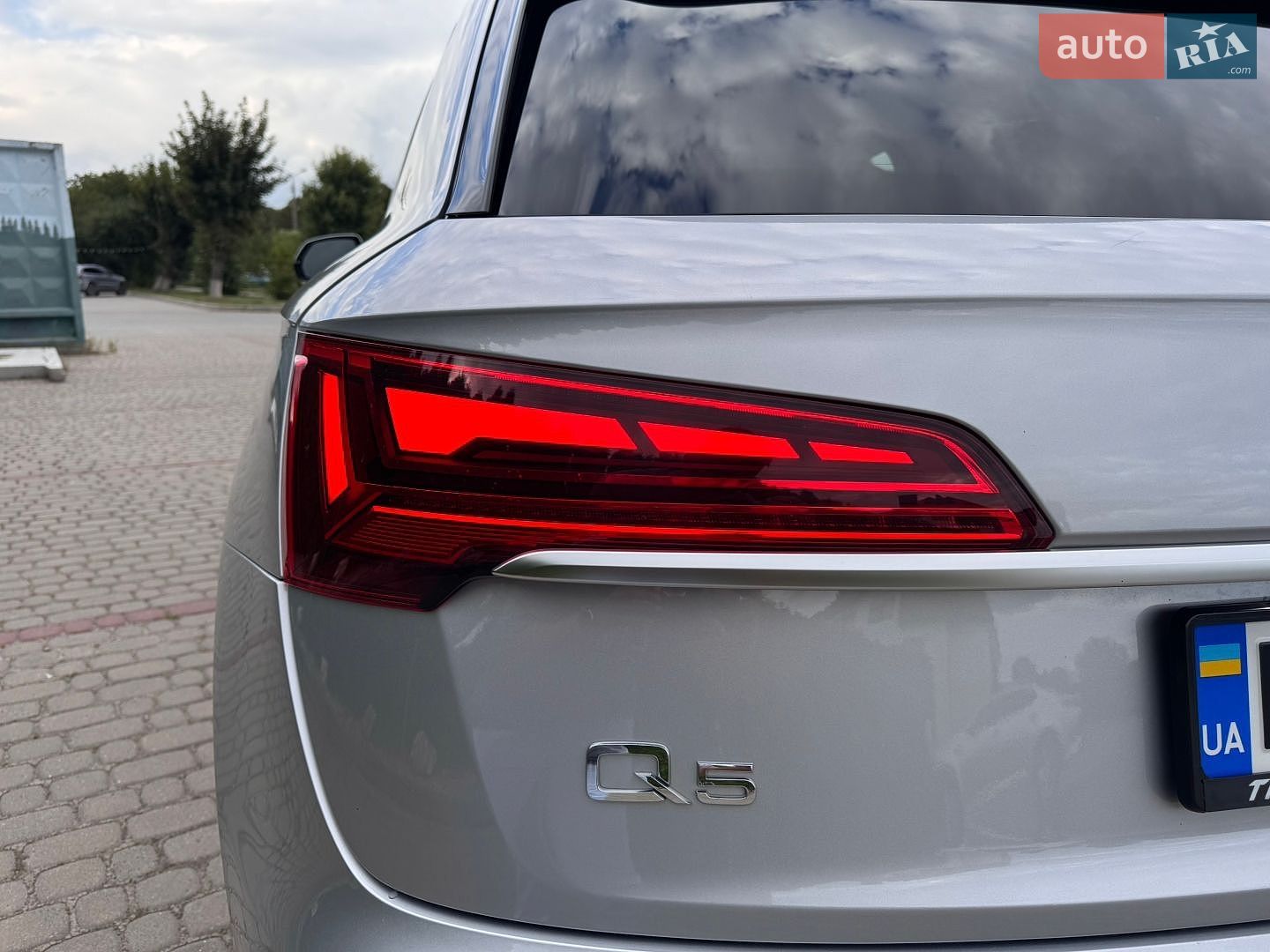 Audi Q5 2021 VIN WA1AAAFY0M2002243 фото оголошення 11 з 30