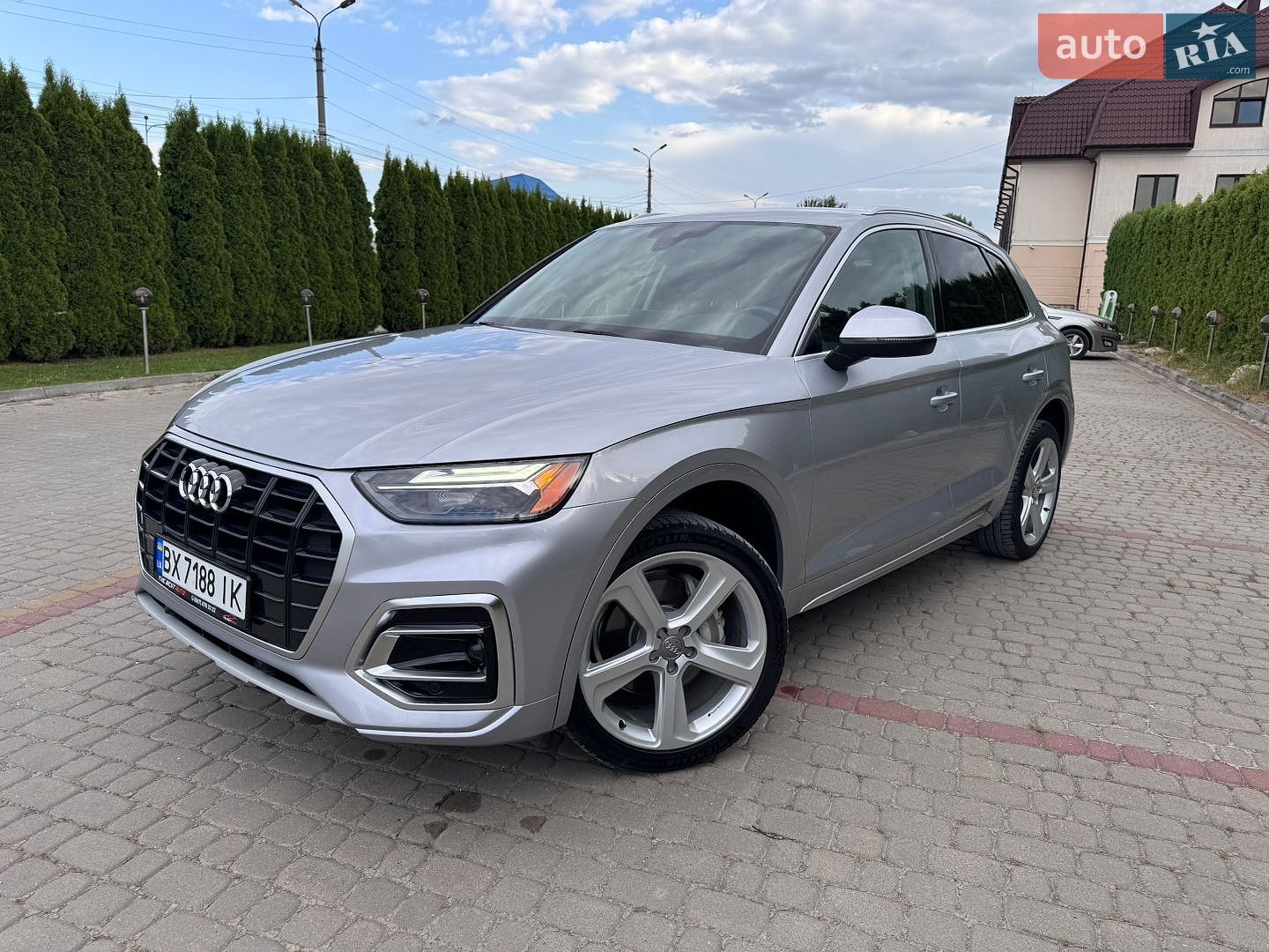 Audi Q5 2021 VIN WA1AAAFY0M2002243 фото оголошення 7 з 30