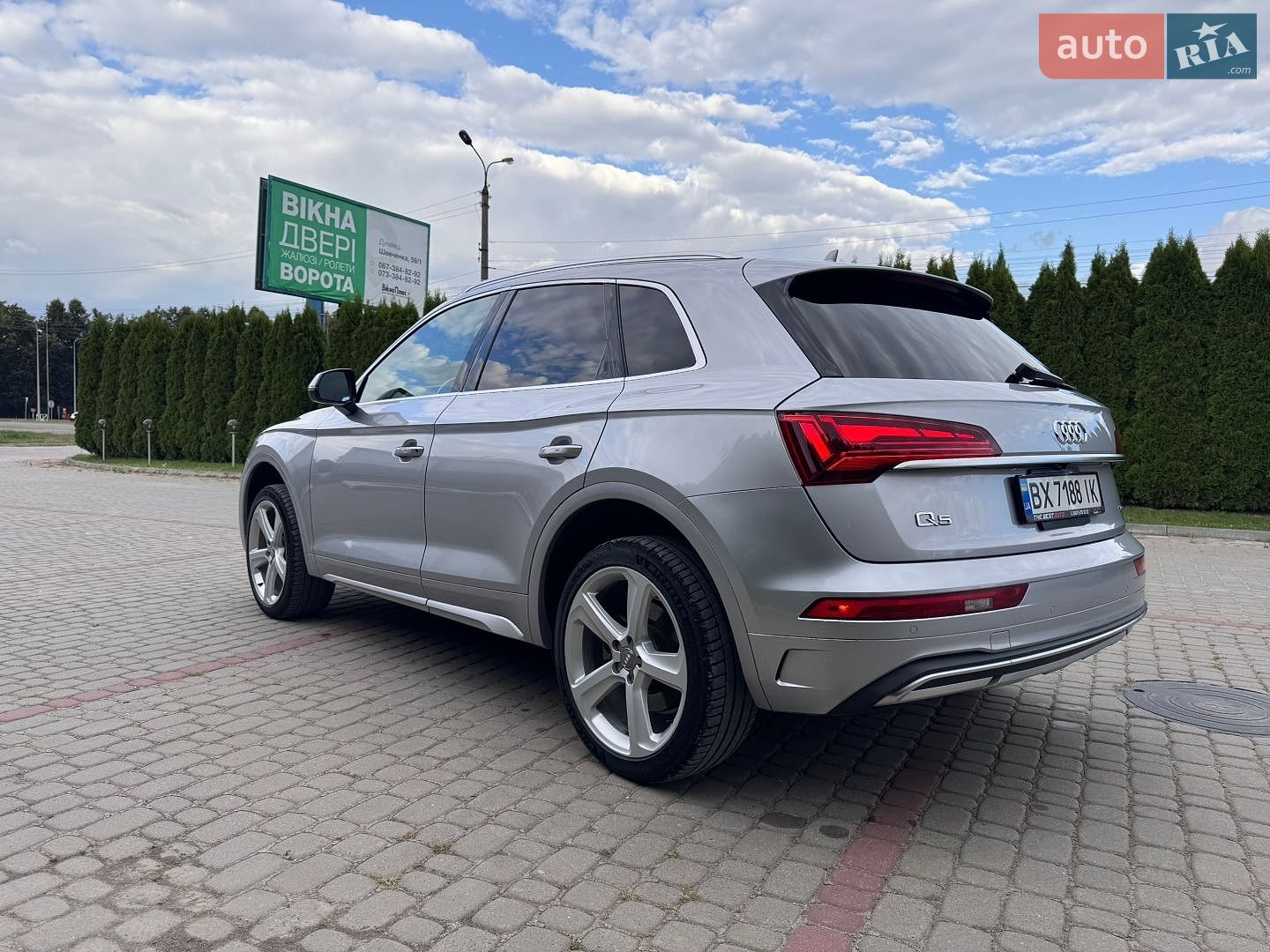 Audi Q5 2021 VIN WA1AAAFY0M2002243 фото оголошення 13 з 30