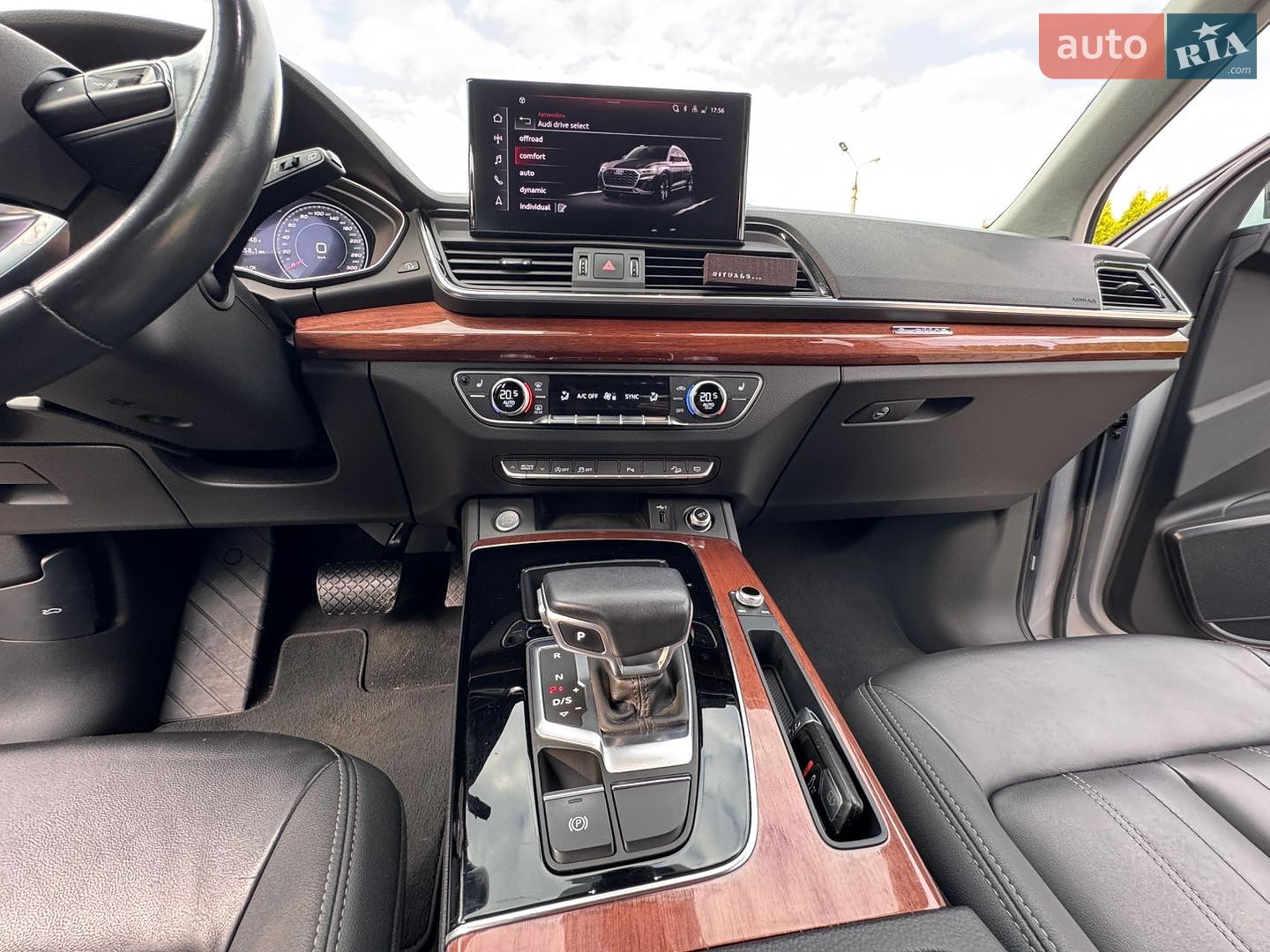 Audi Q5 2021 VIN WA1AAAFY0M2002243 фото оголошення 22 з 30