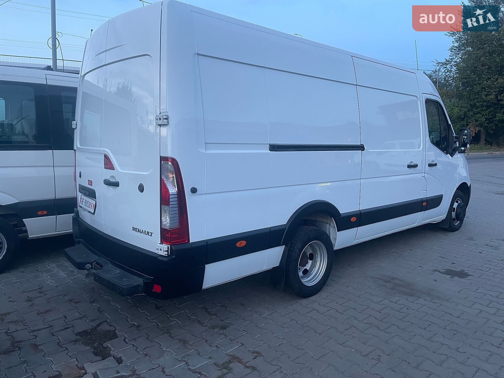 Renault Master 2015 VIN VF6MHF8ZG53762276 фото оголошення 2 з 33