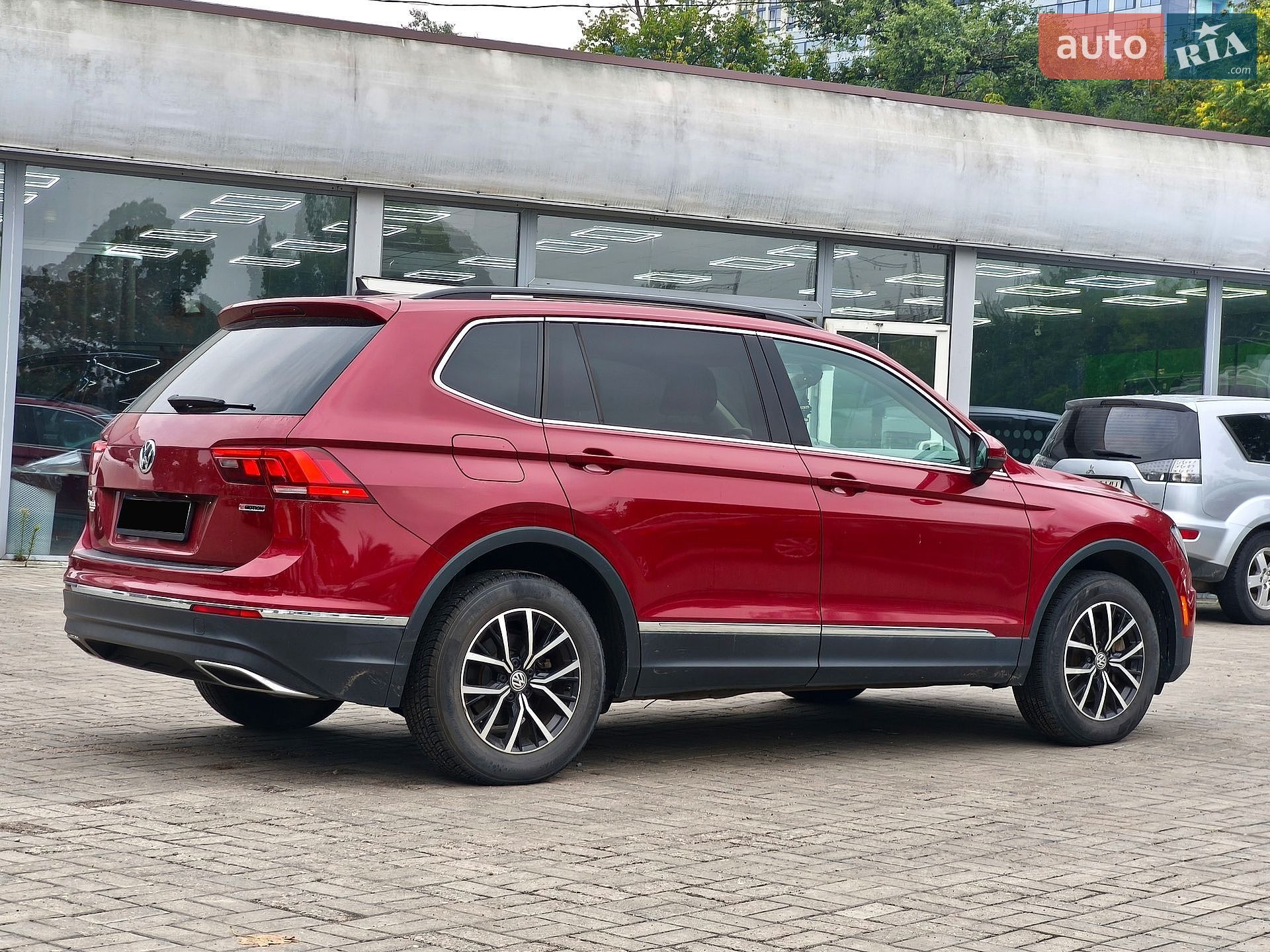 VOLKSWAGEN TIGUAN 2021 VIN 3VV2B7AX4MM093469 фото оголошення 4 з 32